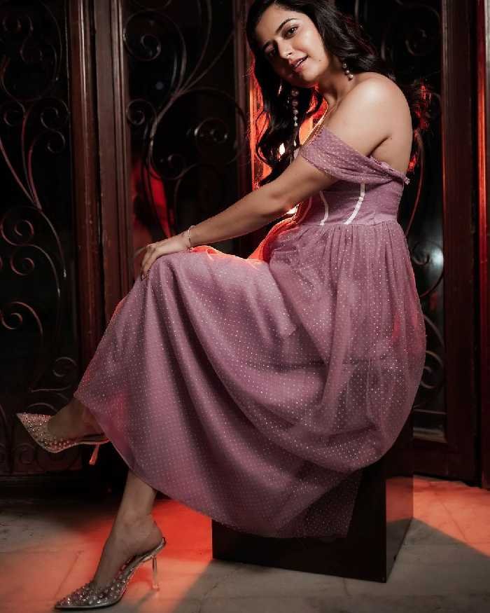 ashika ranganath 13